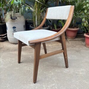 Nisha Chair